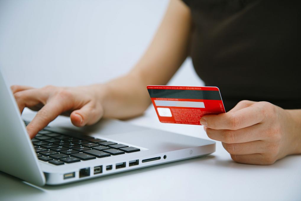 Зміна умов обслуговування карткових рахунків Тарифного плану «Кредитна картка BISешка».